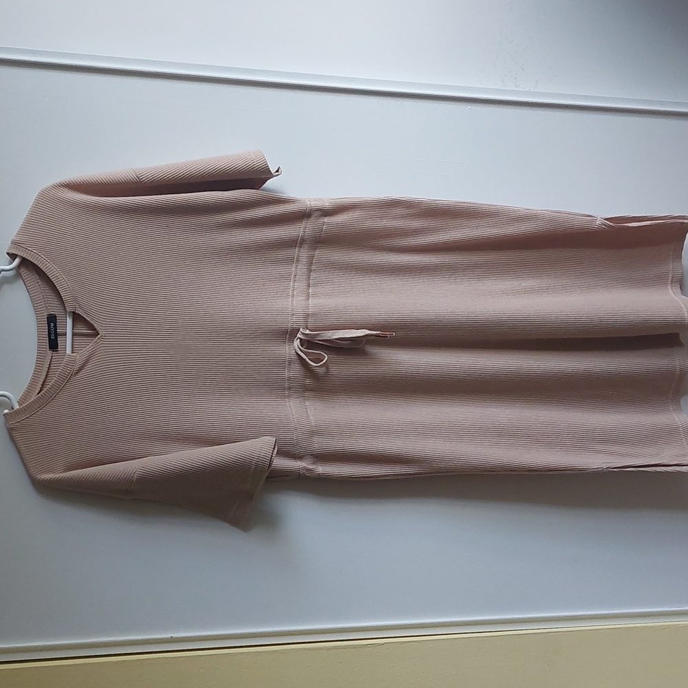 Begun Dress